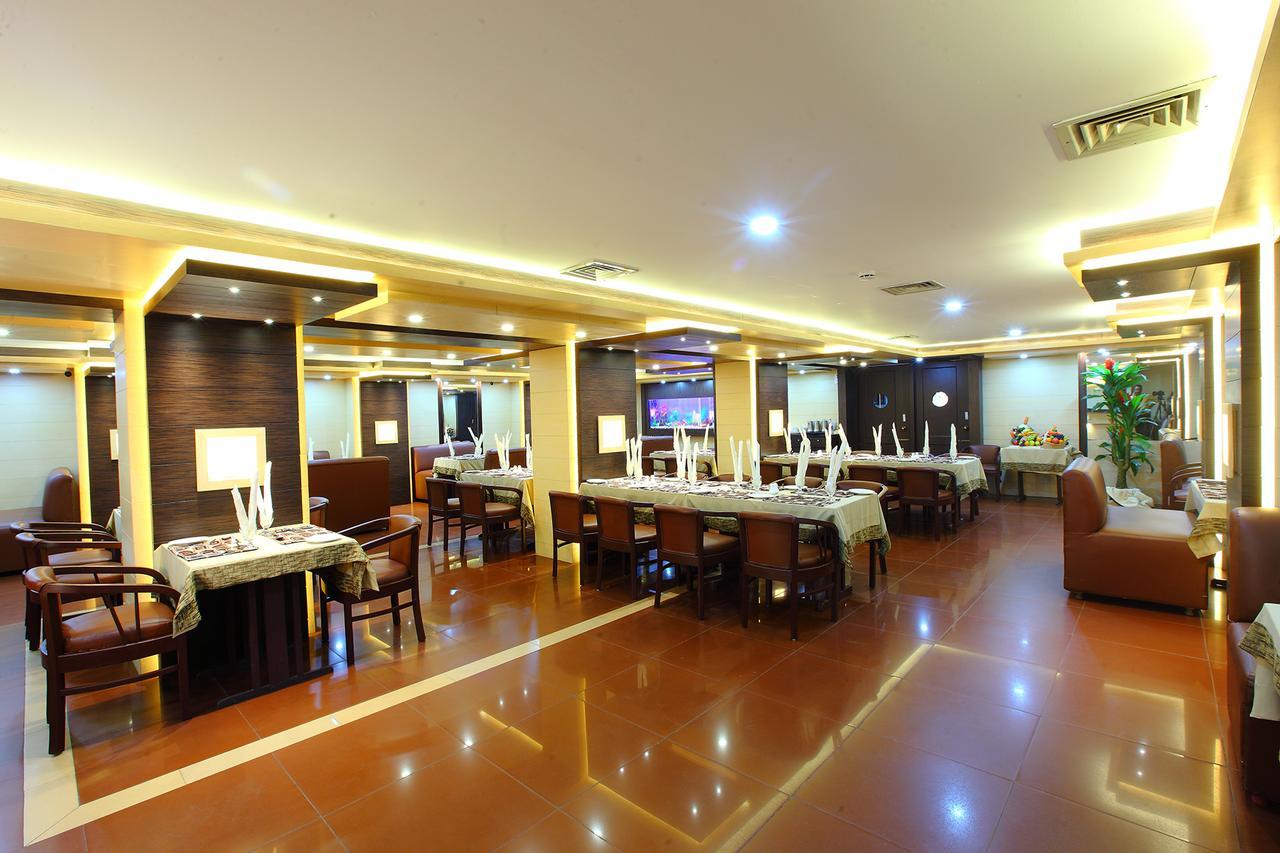 Trichur Towers Thrissur Zewnętrze zdjęcie